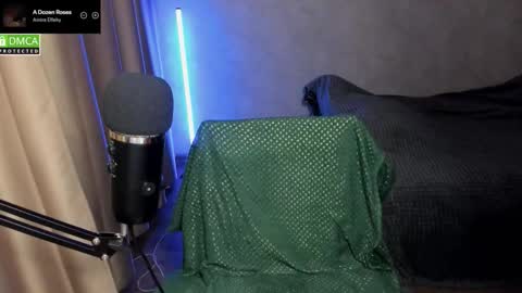 Red online show from 11.30.25