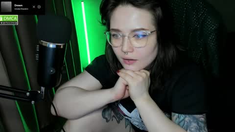 Red online show from 05.07.26