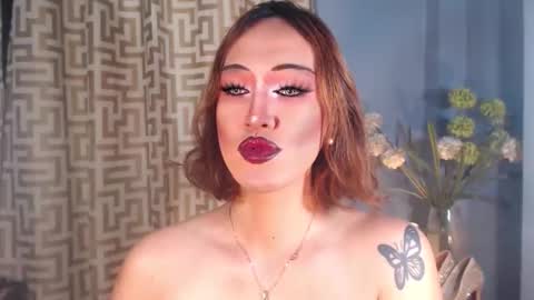 hellatarahathor online show from 04.24.26
