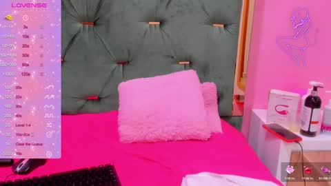 Hellen  online show from 01.30.25