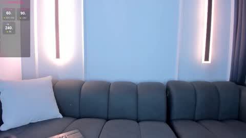 Snapshot of hellen_parkeer chatting on 11.17.25 hellen_parkeer online show from 11.17.25