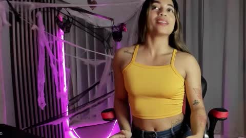 hellen_rice online show from 11.03.25