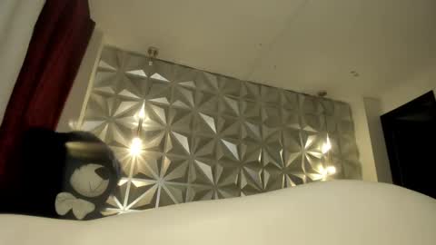 Hellen online show from 11.28.25