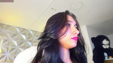 Hellen online show from 04.29.26