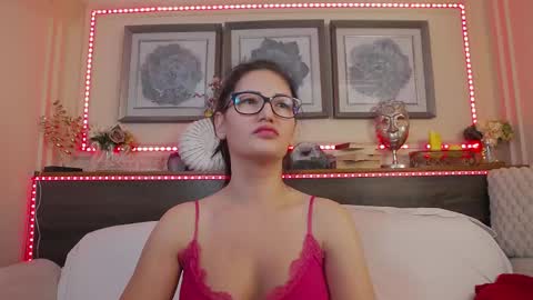 Snapshot of hellendesire chatting on 02.23.25 online show from 02.23.25