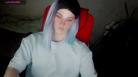 Snapshot of hellenspellman chatting on 10.25.25 Helen Spellman online show from 10.25.25