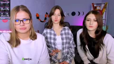 Helli online show from 10.29.25