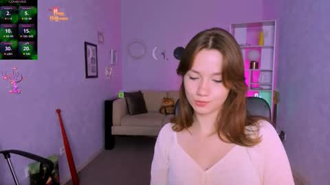 Helli online show from 11.08.25