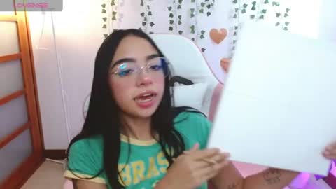 hellokitty_valery1 online show from 06.25.26