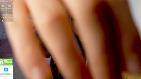 Snapshot of hellokittyalice chatting on 01.06.25 Alice online show from 01.06.25