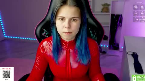 Snapshot of hellokittyalice chatting on 11.17.25 Alice online show from 11.17.25