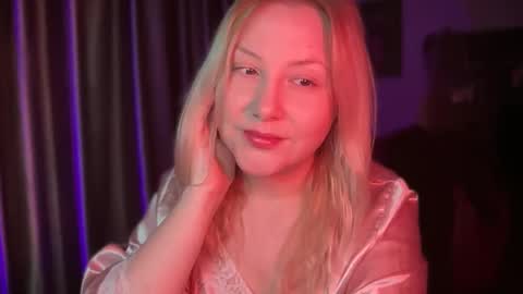 Snapshot of hellyriddle chatting on 04.04.26 DeleteyourSadness online show from 04.04.26