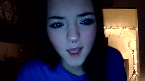 Snapshot of heluvhayli69 chatting on 11.19.25 SexGoddess online show from 11.19.25