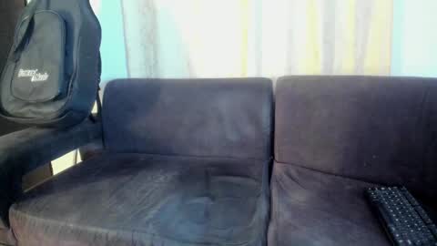 Snapshot of henrik_senn chatting on 10.18.25 henrik_senn online show from 10.18.25