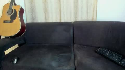 Snapshot of henrik_senn chatting on 11.03.25 henrik_senn online show from 11.03.25