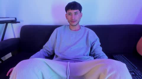 henrik_senn online show from 01.11.26