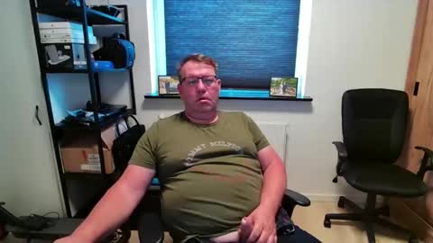 Snapshot of henrikrp1971 chatting on 03.31.26 henrikrp1971 online show from 03.31.26