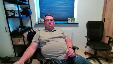 Snapshot of henrikrp1971 chatting on 04.08.26 henrikrp1971 online show from 04.08.26