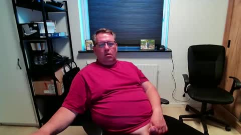 Snapshot of henrikrp1971 chatting on 05.01.26 henrikrp1971 online show from 05.01.26