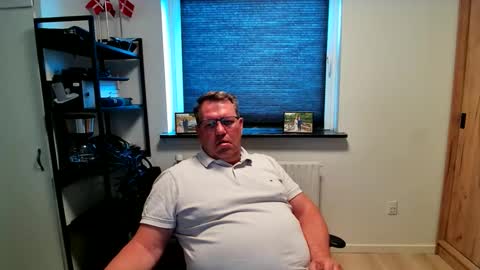Snapshot of henrikrp1971 chatting on 06.08.26 henrikrp1971 online show from 06.08.26