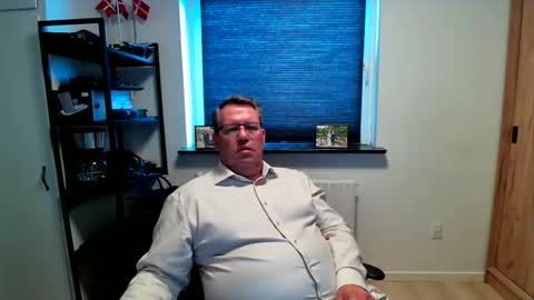 Snapshot of henrikrp1971 chatting on 06.10.26 henrikrp1971 online show from 06.10.26