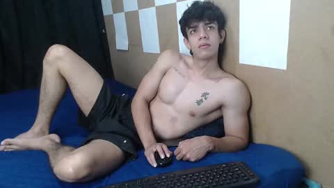 Snapshot of henry_gandy chatting on 02.07.25 HENRY GANDY online show from 02.07.25
