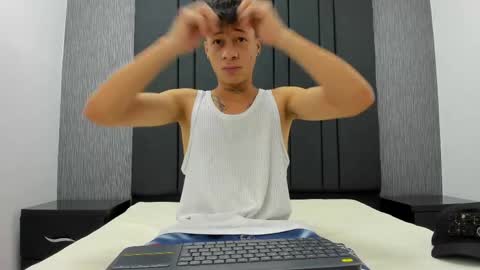 Henry online show from 04.28.26