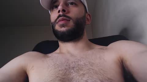 HenryAxe online show from 06.05.26