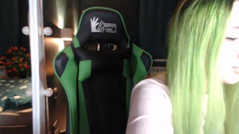 Snapshot of hentaishiing chatting on 02.17.25 Hentaishiing online show from 02.17.25