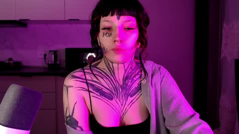 dirty Diana online show from 02.06.25