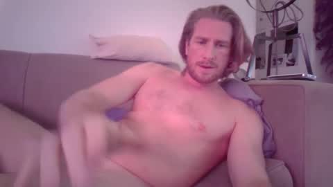 Snapshot of hereforit310 chatting on 12.10.24 hereforit310 online show from 12.10.24