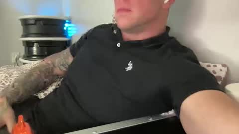 Snapshot of heretopleaseyounow580990 chatting on 04.11.26 heretopleaseyounow580990 online show from 04.11.26