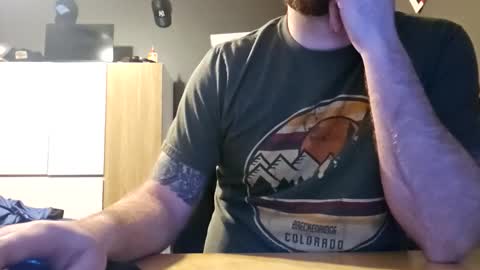 Snapshot of heretopleazz chatting on 04.01.26 heretopleazz online show from 04.01.26