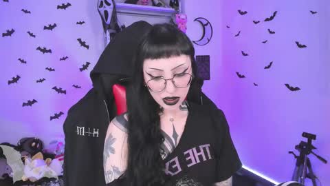 Snapshot of herinfernalmajesty chatting on 03.21.26 Marie online show from 03.21.26