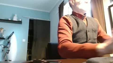 hering76 online show from 02.12.26