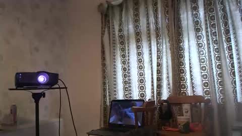 mature online show from 10.03.25