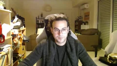 Snapshot of hervo chatting on 11.21.25 YourGuy online show from 11.21.25