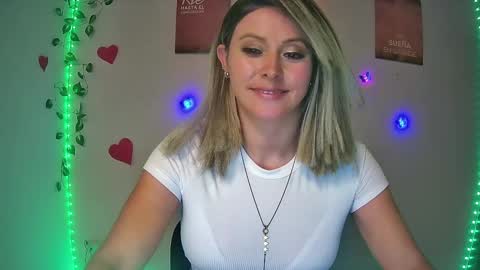 Snapshot of hestesiaxx chatting on 01.13.25 Hestesiaxx online show from 01.13.25