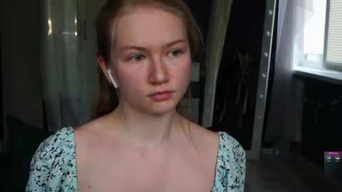 Snapshot of hetaerart chatting on 07.11.26 Sasha online show from 07.11.26