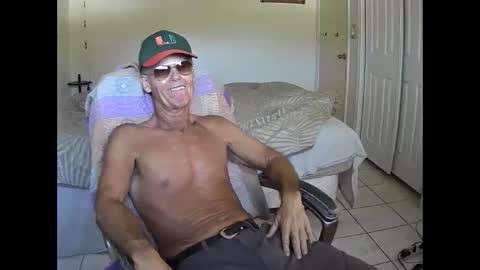 hewes1 online show from 11.17.25