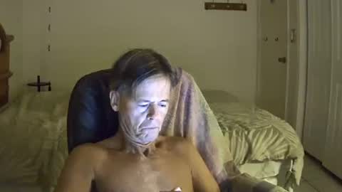 hewes1 online show from 12.15.25