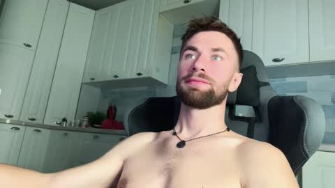 Arnold online show from 11.16.25