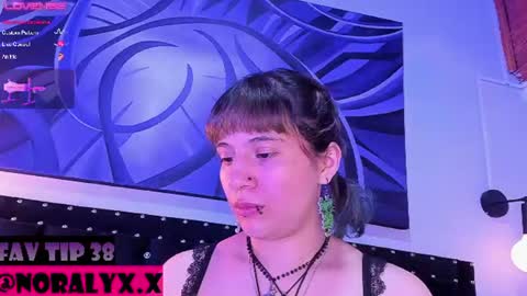 Noraly  online show from 08.08.26