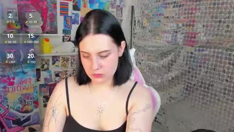 Tessa online show from 11.25.25