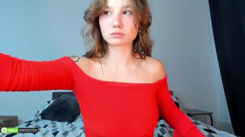 Snapshot of hey_tyankaaaa chatting on 09.09.25 Bella 3 online show from 09.09.25