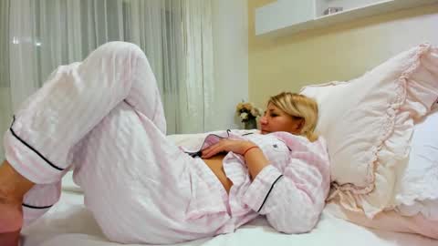 Heyheygrey online show from 03.09.25