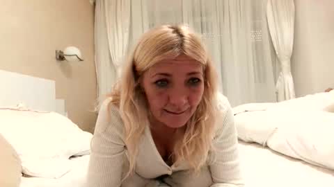 Heyheygrey online show from 10.10.25