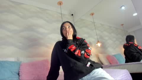 Snapshot of heysel_angels chatting on 12.03.25 HEYSEL ANGELS online show from 12.03.25