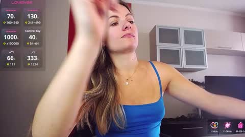 Lina online show from 09.15.25