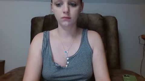 Snapshot of hi_cut_cutie chatting on 10.22.25 Paige online show from 10.22.25